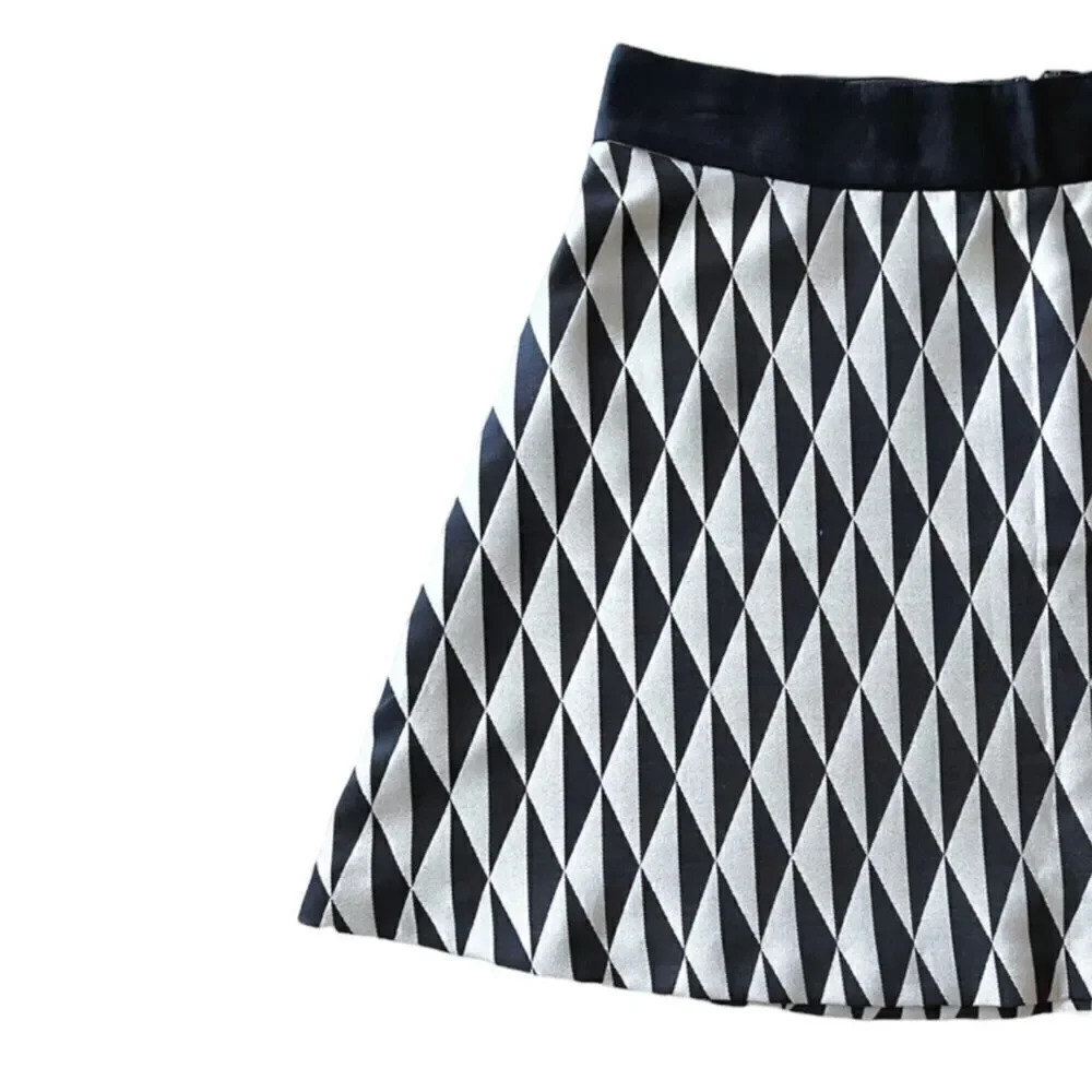 Banana Republic Gold Black A-Line Woven Diamond Skirt Size 4 Small EUC - Picture 5 of 9